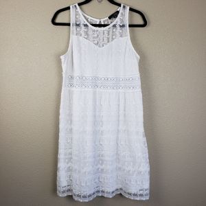 Suzanne Betro White Lace Dress